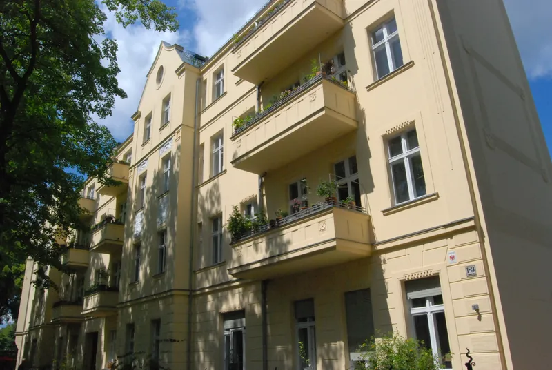 Elegante 2-Zimmer-Wohnung in historischem Ambiente — photo 1